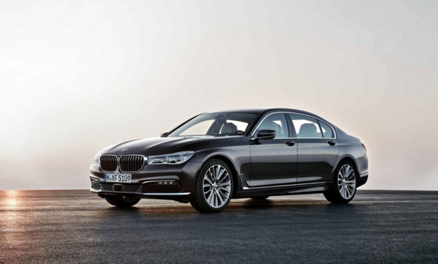 BMW остановит производство бензиновых версий 7 Series на один год
