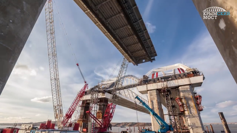 Депутат Рады предложил забрать Крымский мост «в качестве контрибуции»